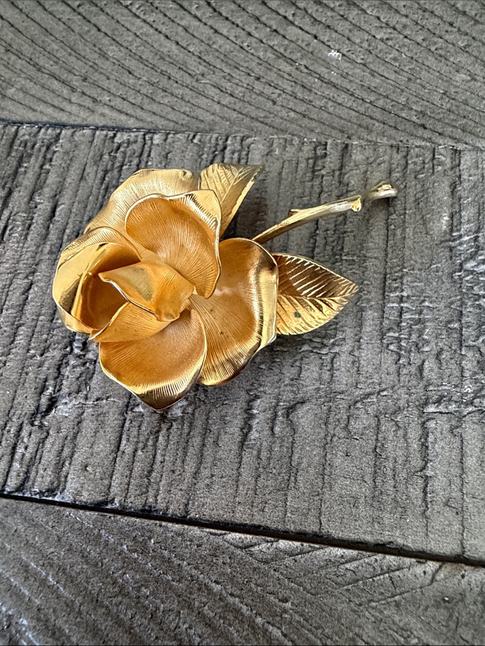 Gold Rose Flower Brooch Pin - Women Accessories